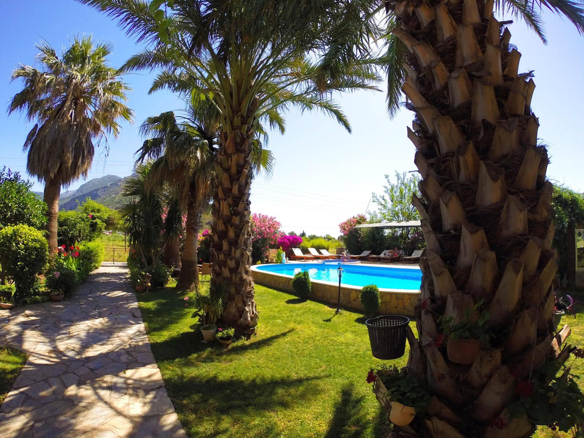 Papirus Hotel Adrasan Buitenkant foto
